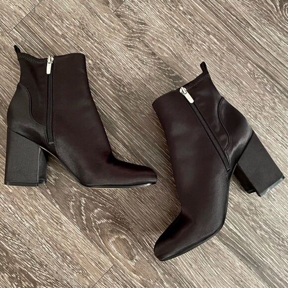 Marc fisher satin ankle boots - Picture 1 of 13